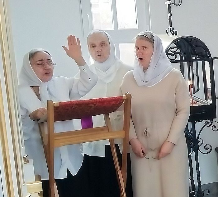 Певчие из Братского храма Всех святых в земле русской просиявших 